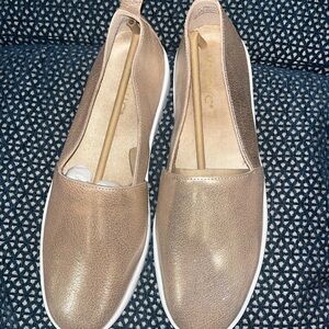 Vionic Slip-On Women's Shoes